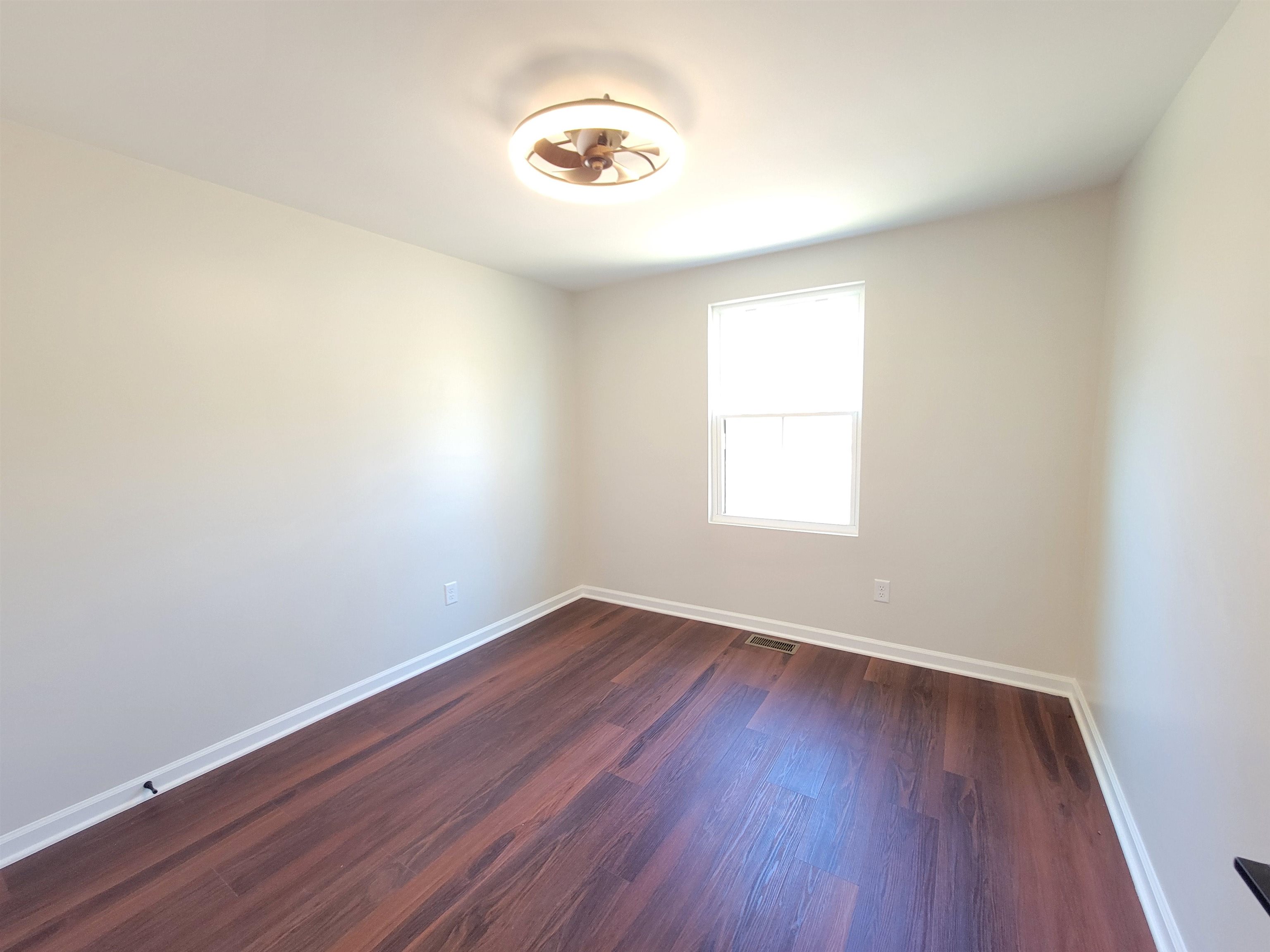 136 Moore Street Wellford, SC 29385 - Photo 30 of 32