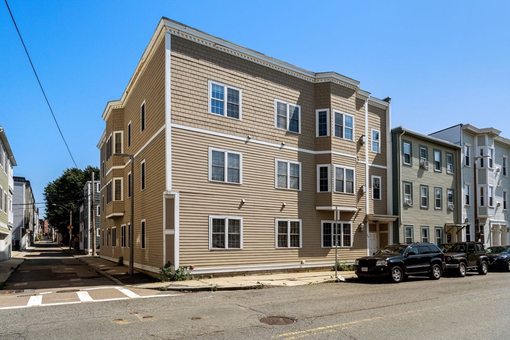 209 D Street, Unit 2 Boston, MA 02127 - Photo 22 of 22