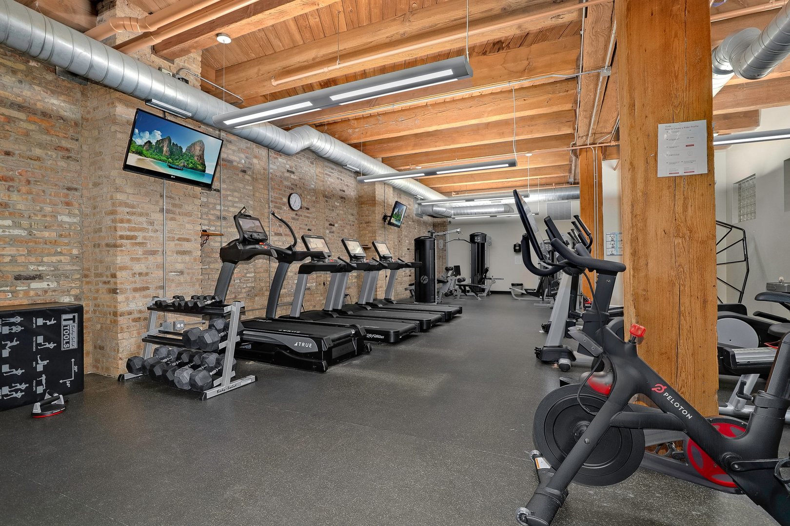 1040 West Adams Street, Unit 326 Chicago, IL 60607 - Photo 17 of 28