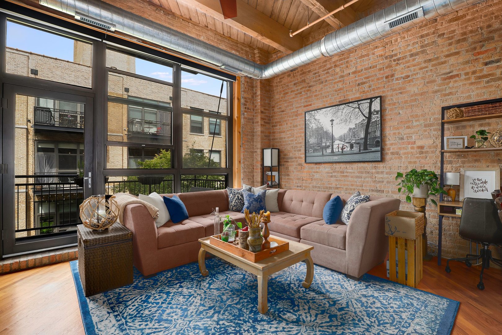 1040 West Adams Street, Unit 326 Chicago, IL 60607 - Photo 3 of 28
