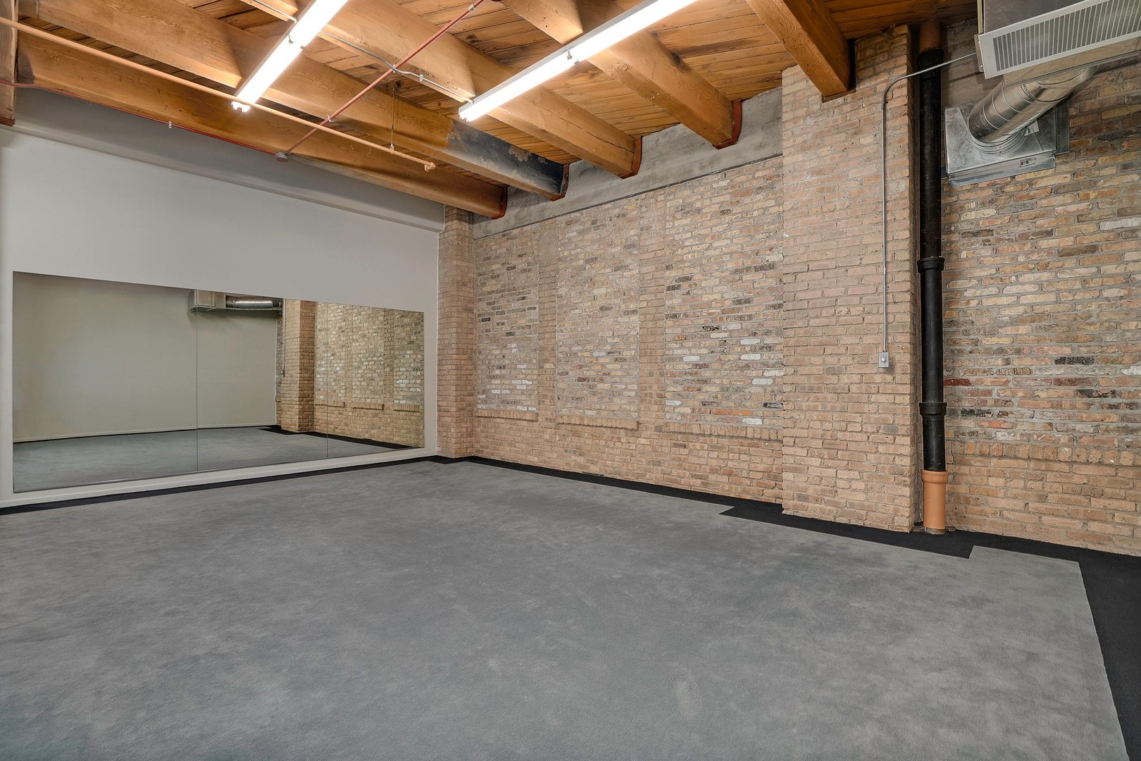 1040 West Adams Street, Unit 326 Chicago, IL 60607 - Photo 24 of 28