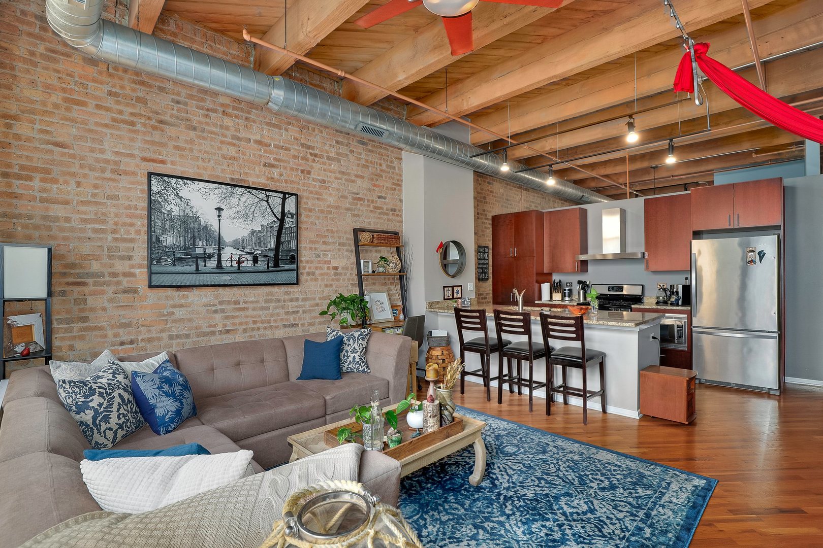 1040 West Adams Street, Unit 326 Chicago, IL 60607 - Photo 6 of 28