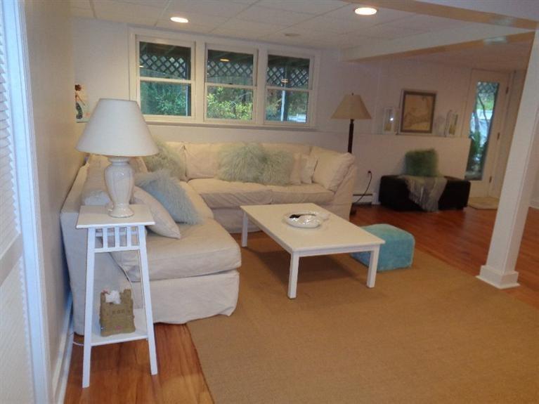 23 Tupelo Road Marstons Mills, MA 02648 - Photo 19 of 22 a living room with furniture and a window