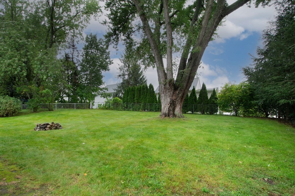 9 Fairview Road Westborough, MA 01581 - Photo 25 of 28 Gallery Image 25