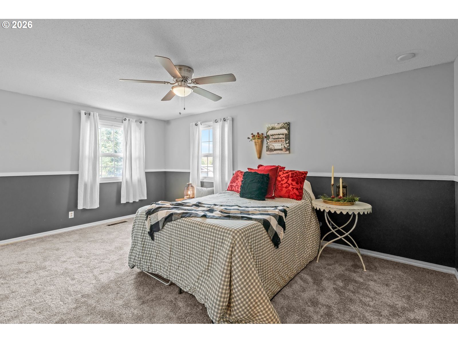 5356 Verda Lane Northeast Keizer, OR 97303 - Photo 23 of 41 a bedroom with a bed and window