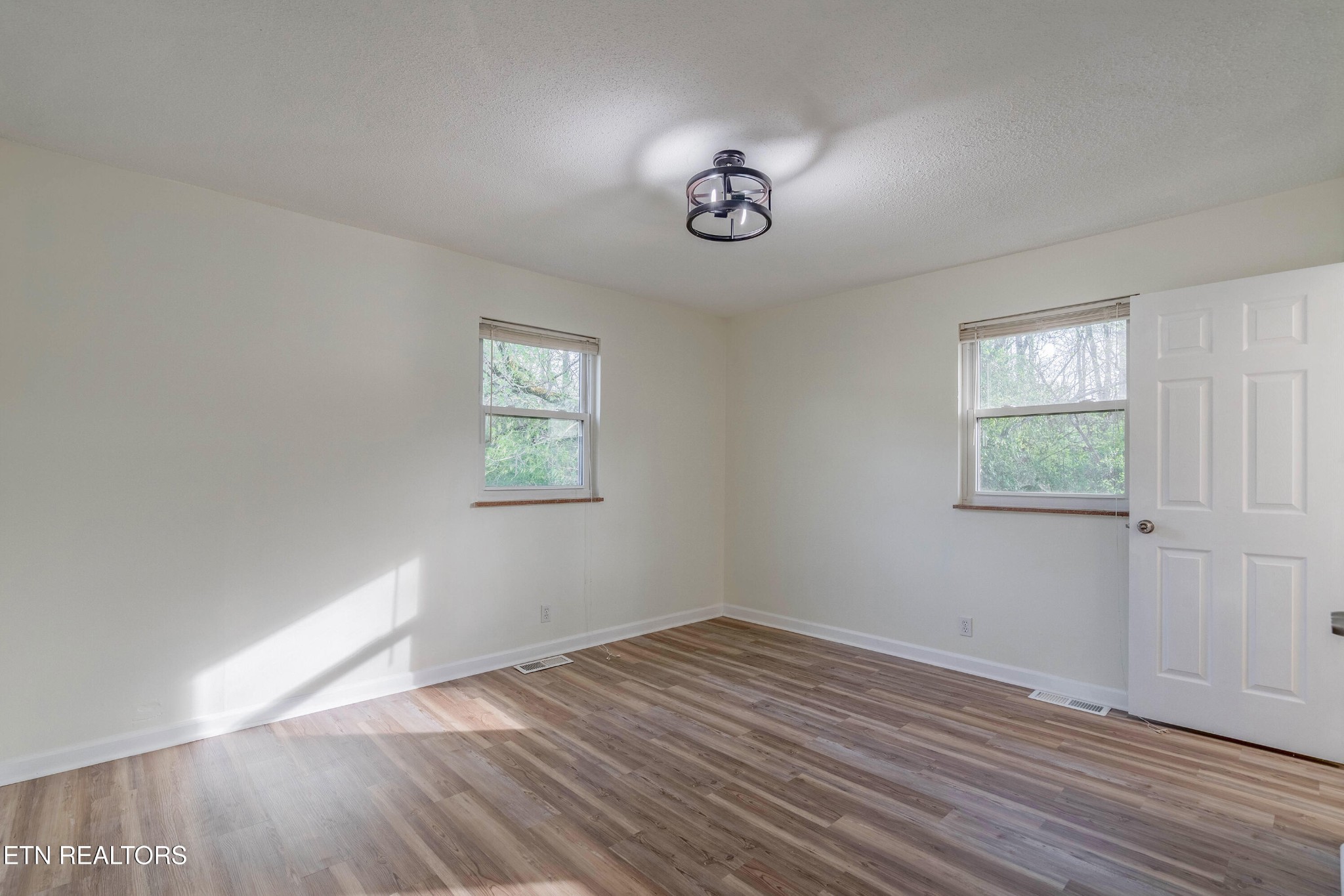5624 Magazine Road Knoxville, TN 37920 - Photo 10 of 21 Gallery Image 10