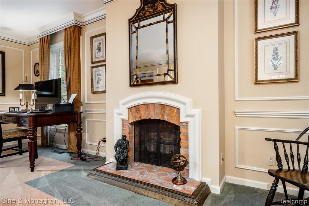 523 Thorntree Road Grosse Pointe Woods, MI 48236 - Photo 9 of 59