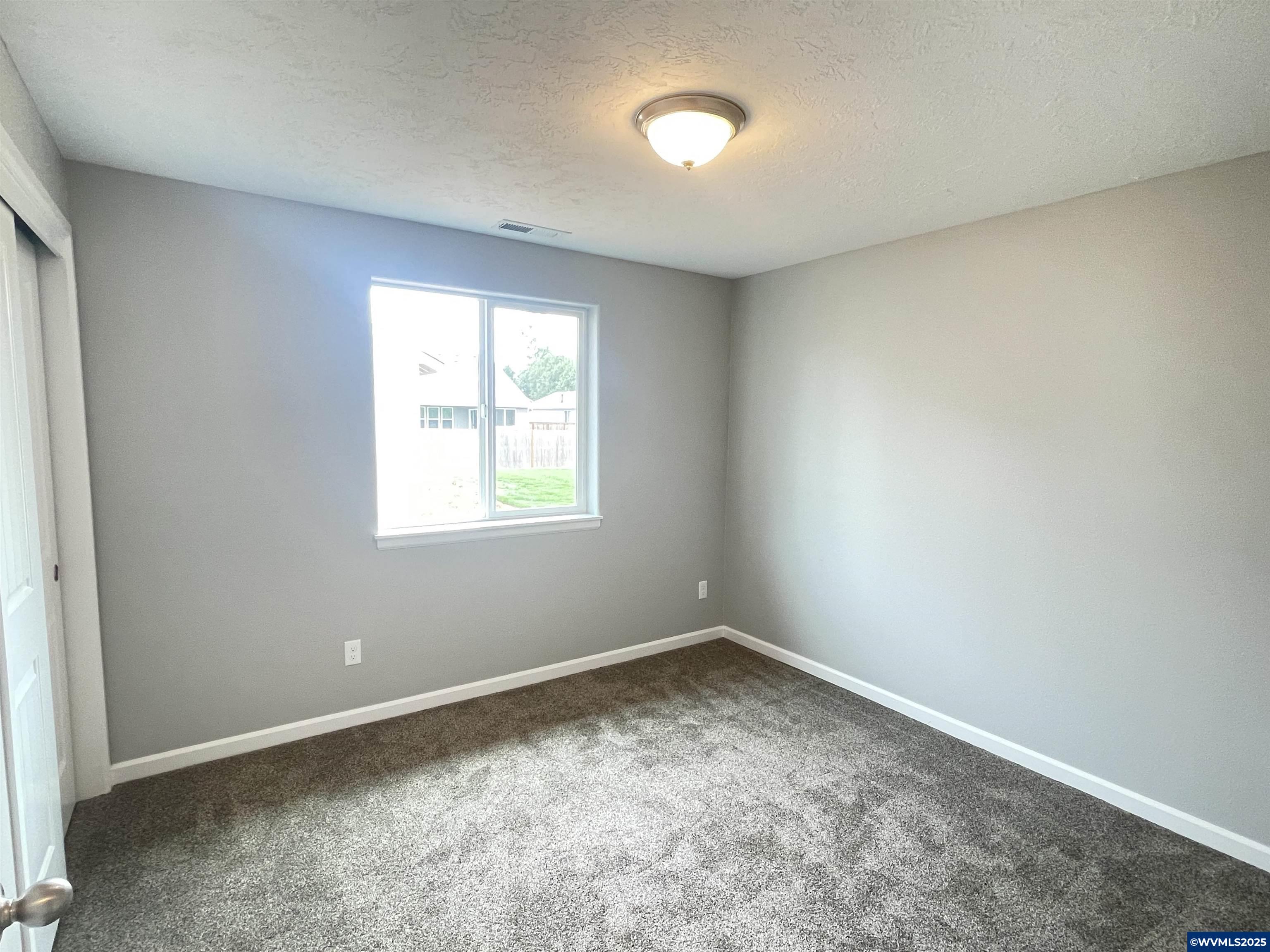 1230 Southwest Hop Street Albany, OR 97321 - Photo 30 of 41