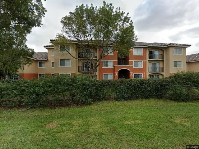 $2,300 | 4179 Haverhill Road, Unit 606, West Palm Beach, FL 33417