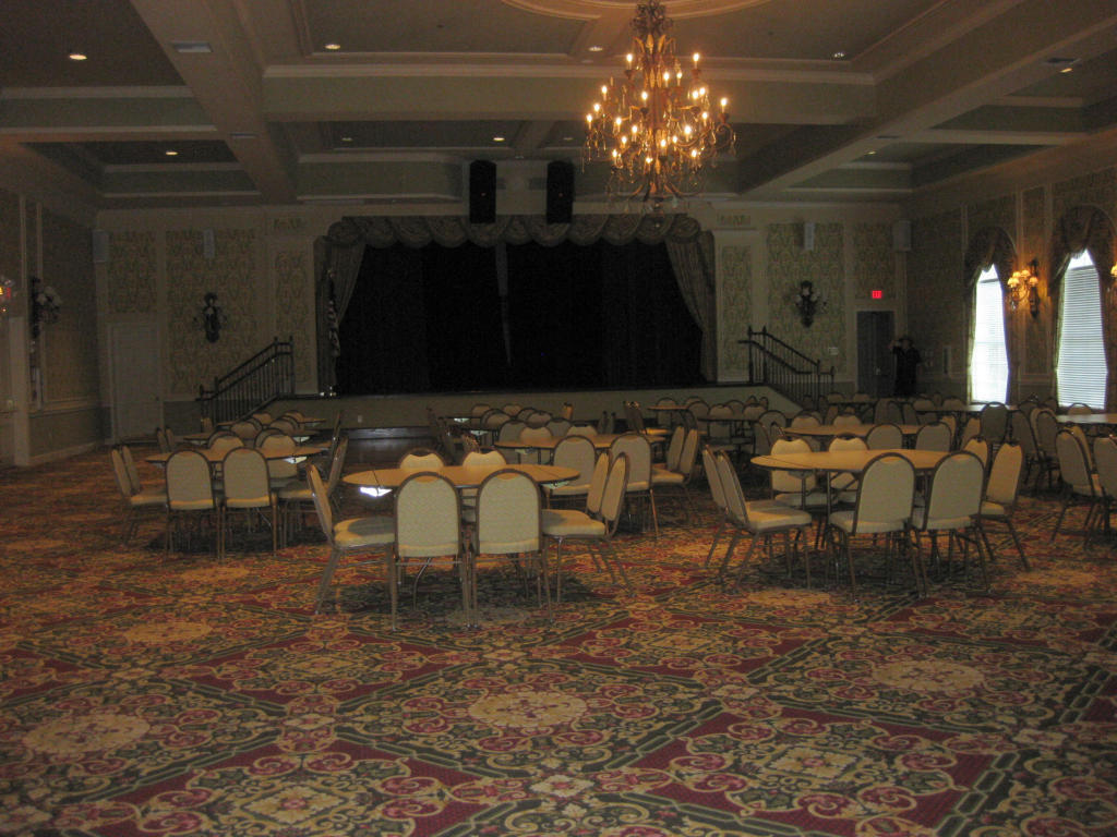 390 Springview Loop Port St. Lucie, FL 34986 - Photo 39 of 43 Ballroom