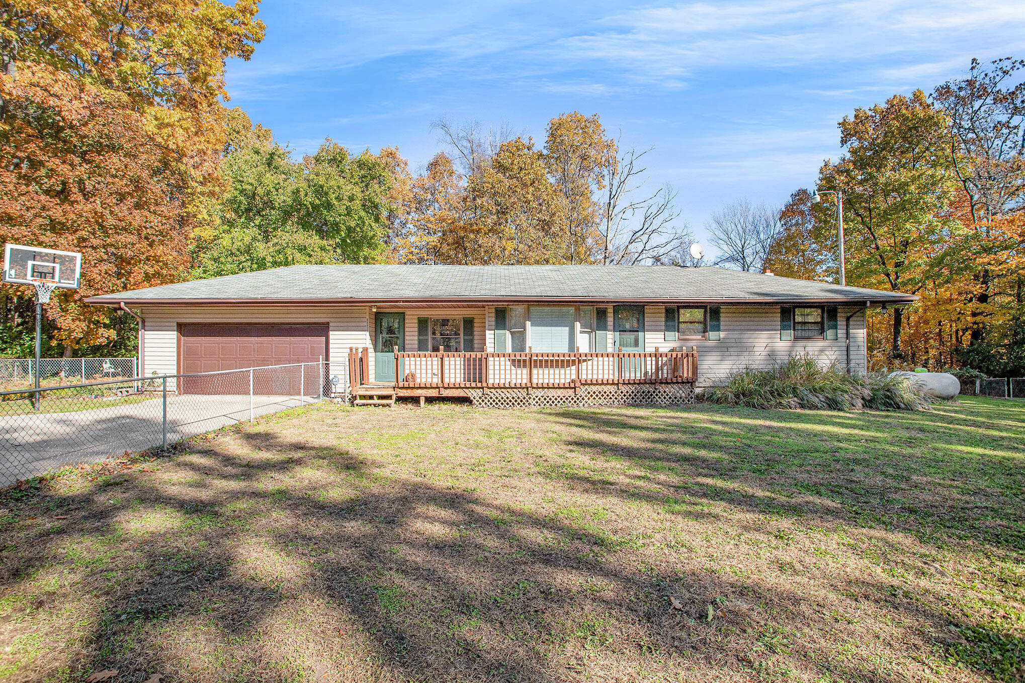 68039 Beebe Road Niles, MI 49120 - Photo 1 of 25 IMG_1650