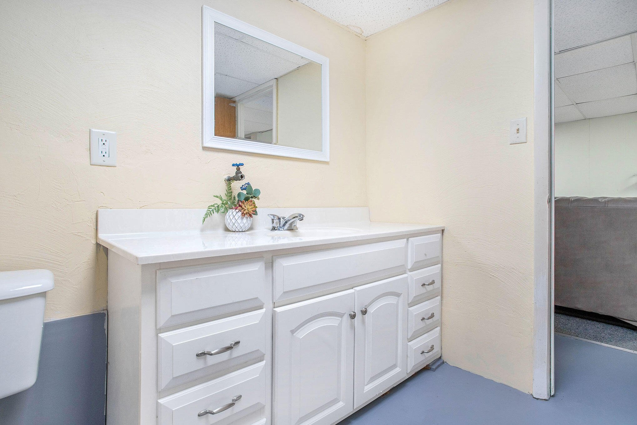 68039 Beebe Road Niles, MI 49120 - Photo 16 of 25 IMG_1694
