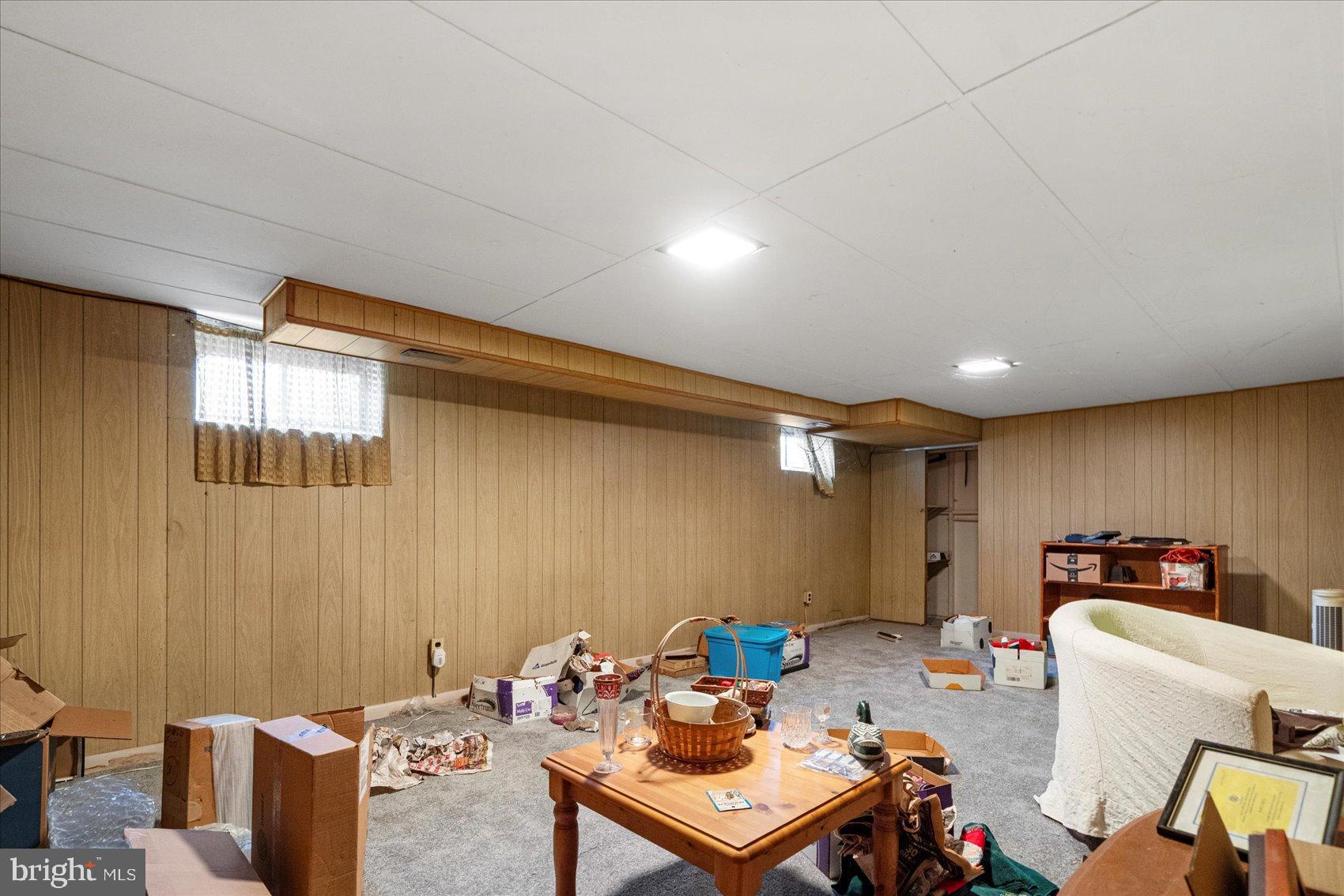 8368 Old Philadelphia Road Baltimore, MD 21237 - Photo 28 of 29 a room with furniture