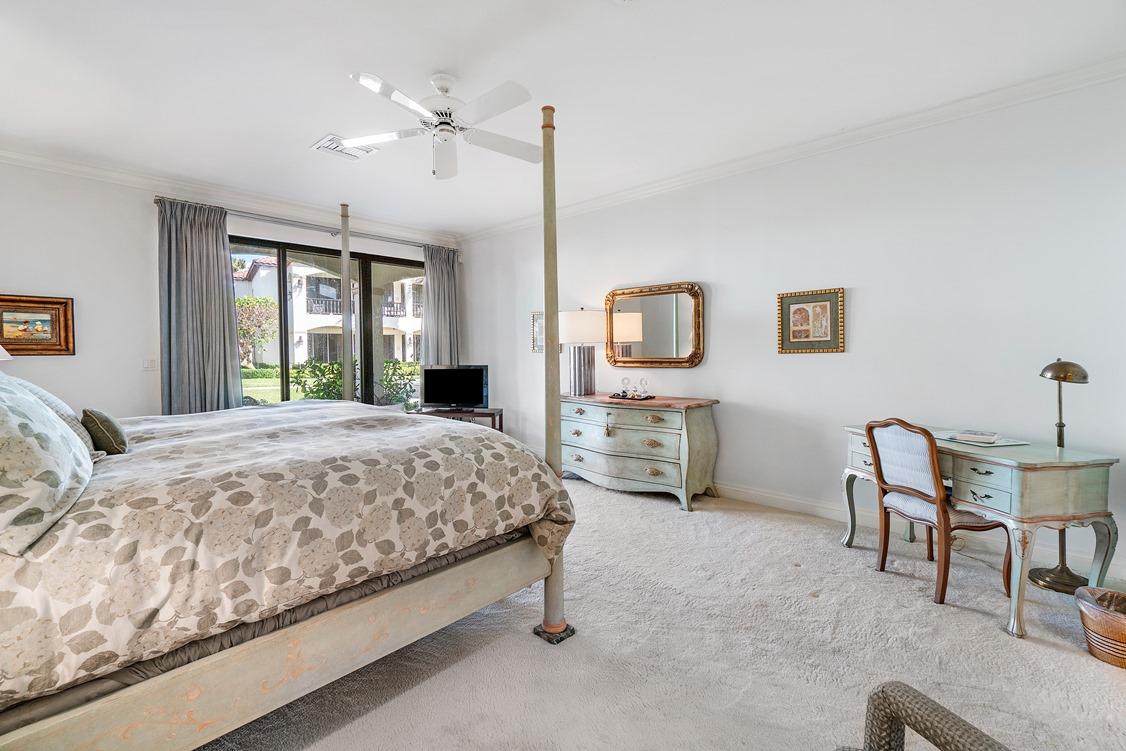5827 North Ocean Boulevard, Unit C1 Ocean Ridge, FL 33435 - Photo 18 of 35 20