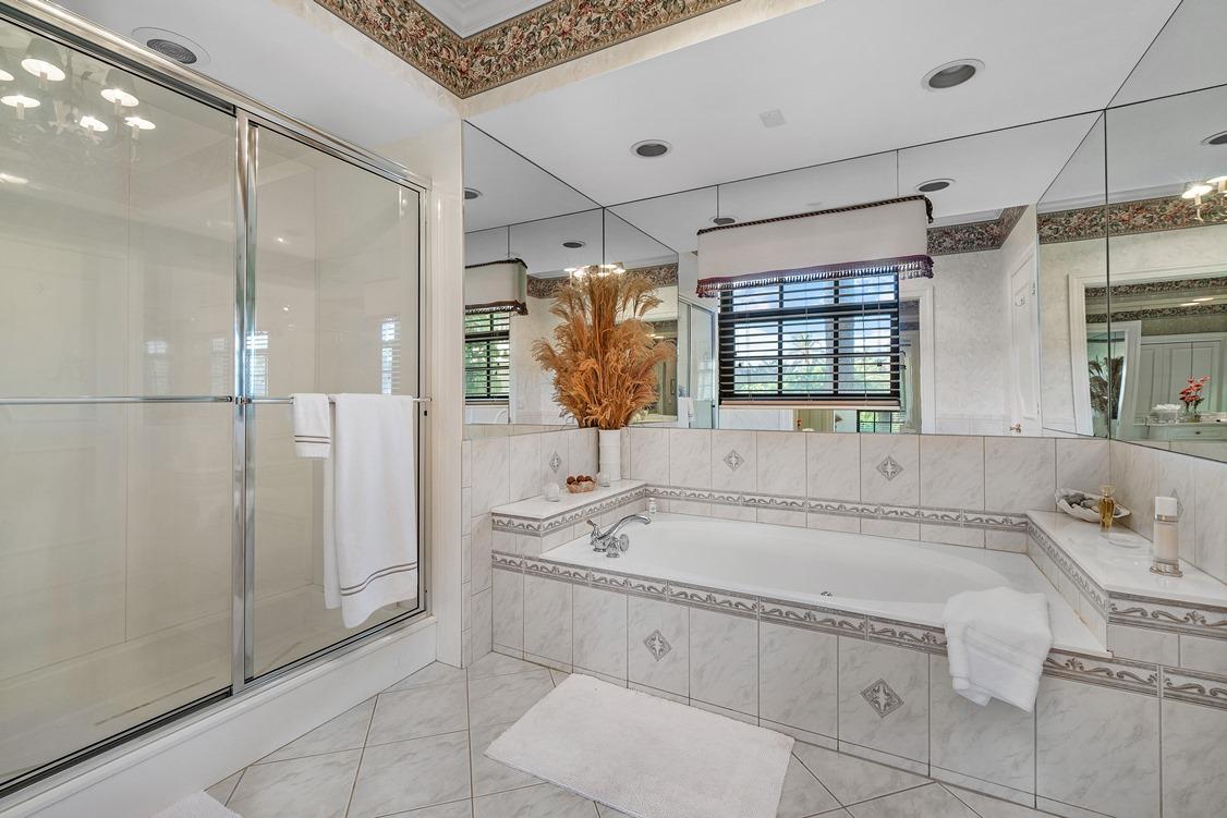 5827 North Ocean Boulevard, Unit C1 Ocean Ridge, FL 33435 - Photo 20 of 35 21