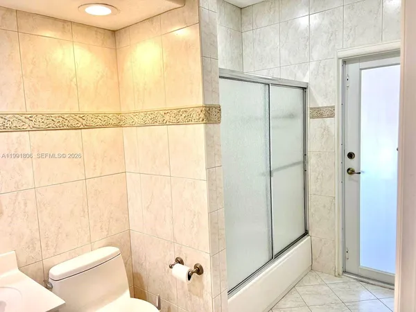 $4,600 | 8899 Northwest 176th Lane, Hialeah, FL 33018