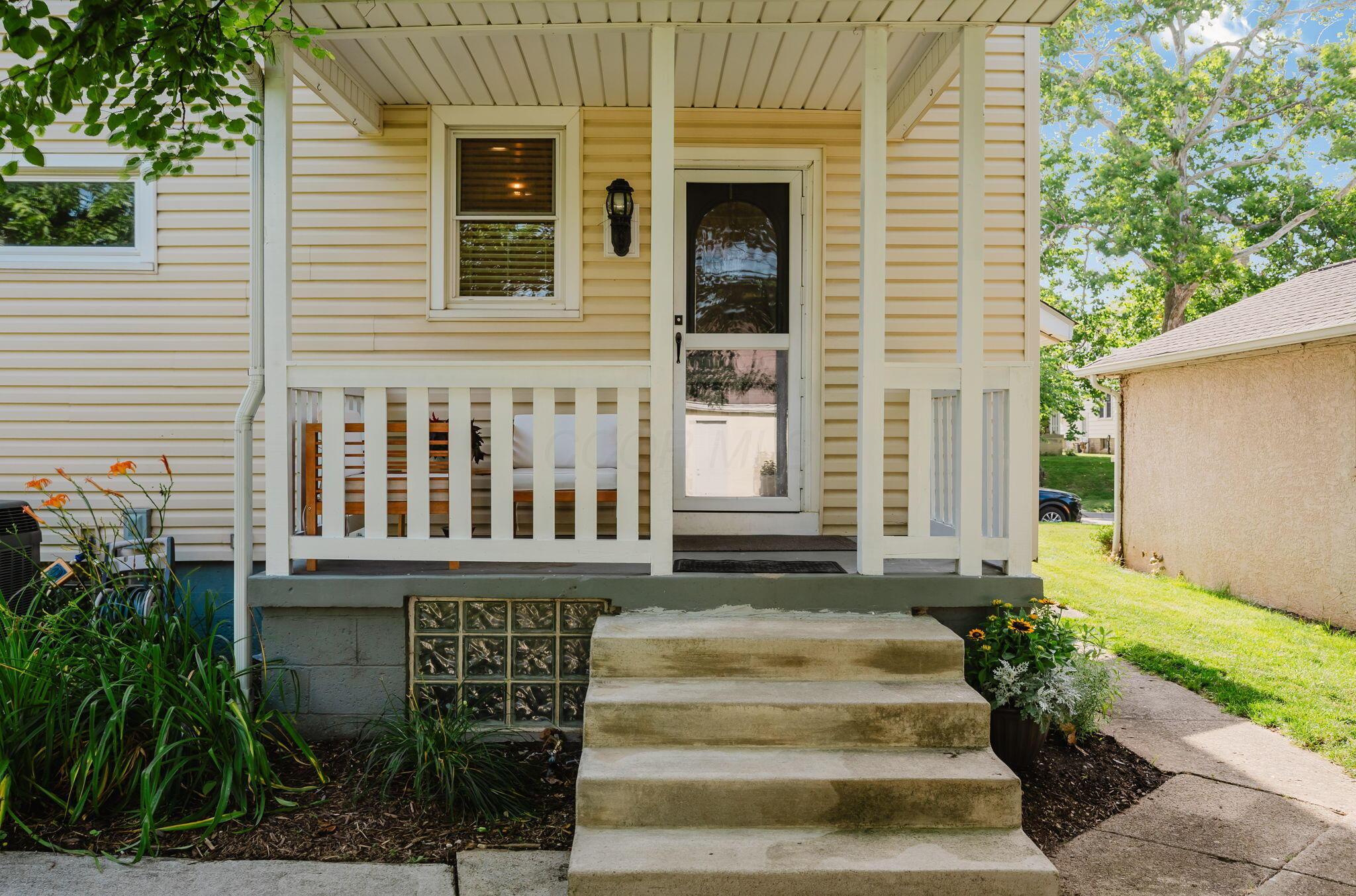 867 Oxley Road Columbus, OH 43212 - Photo 56 of 66 Back Porch