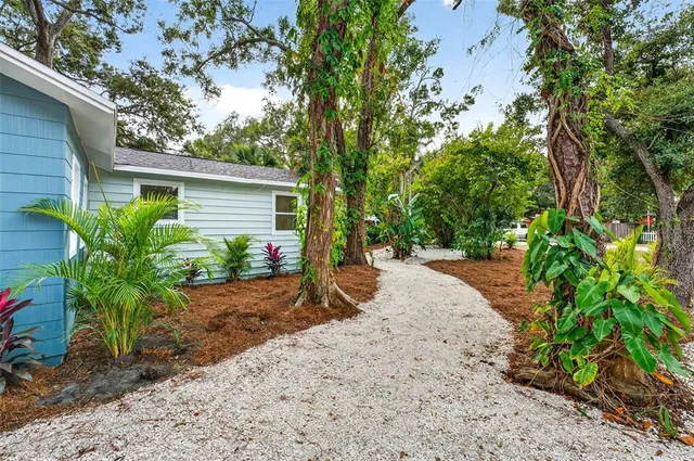 $449,900 | 5182 25th Avenue South, Gulfport, FL 33707