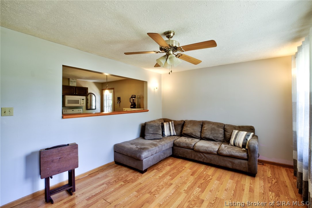 2026 Henriott Road Georgetown, IN 47122 - Photo 3 of 30