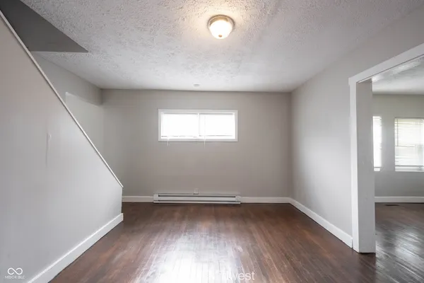 $1,050 | 2011 Applegate Street, Indianapolis, IN 46203