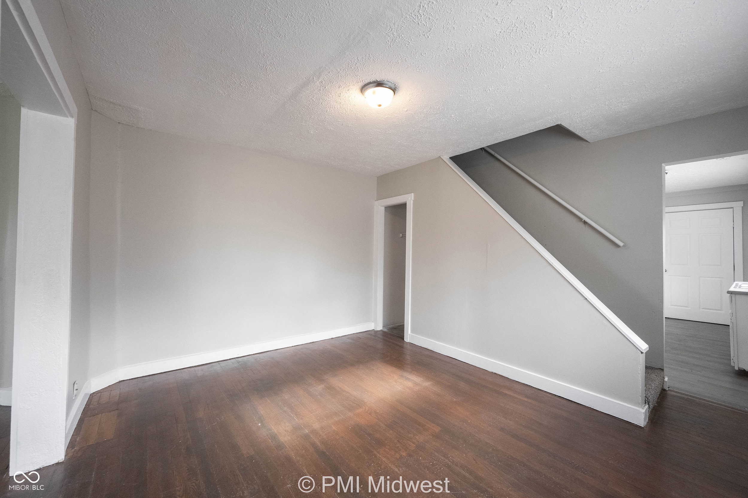 2011 Applegate Street Indianapolis, IN 46203 - Photo 14 of 32