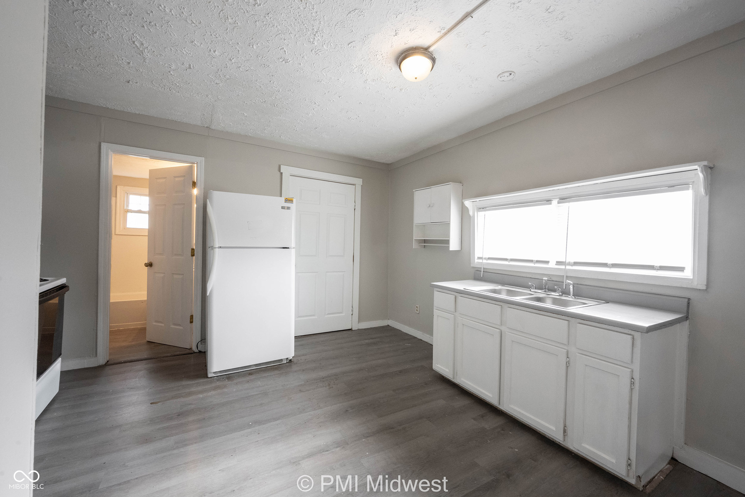 2011 Applegate Street Indianapolis, IN 46203 - Photo 20 of 32