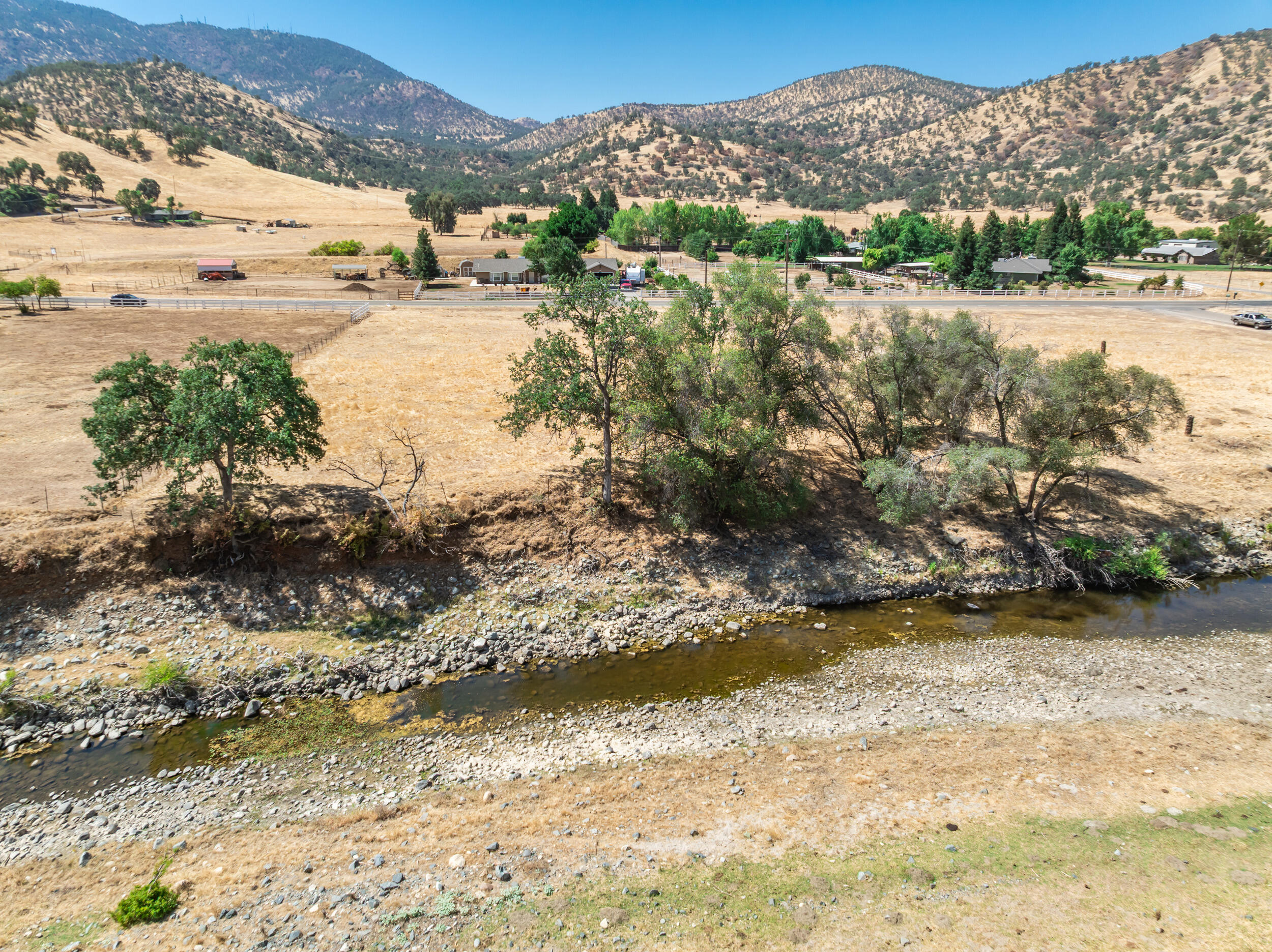 Elwood Road Sanger, CA 93657 - Photo 18 of 27 18-5760elwoodsanger
