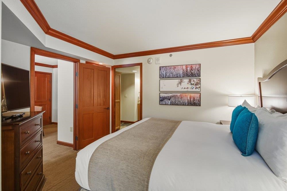 400 Resort Road, Unit 949 951 Olympic Valley, CA 96146 - Photo 12 of 28