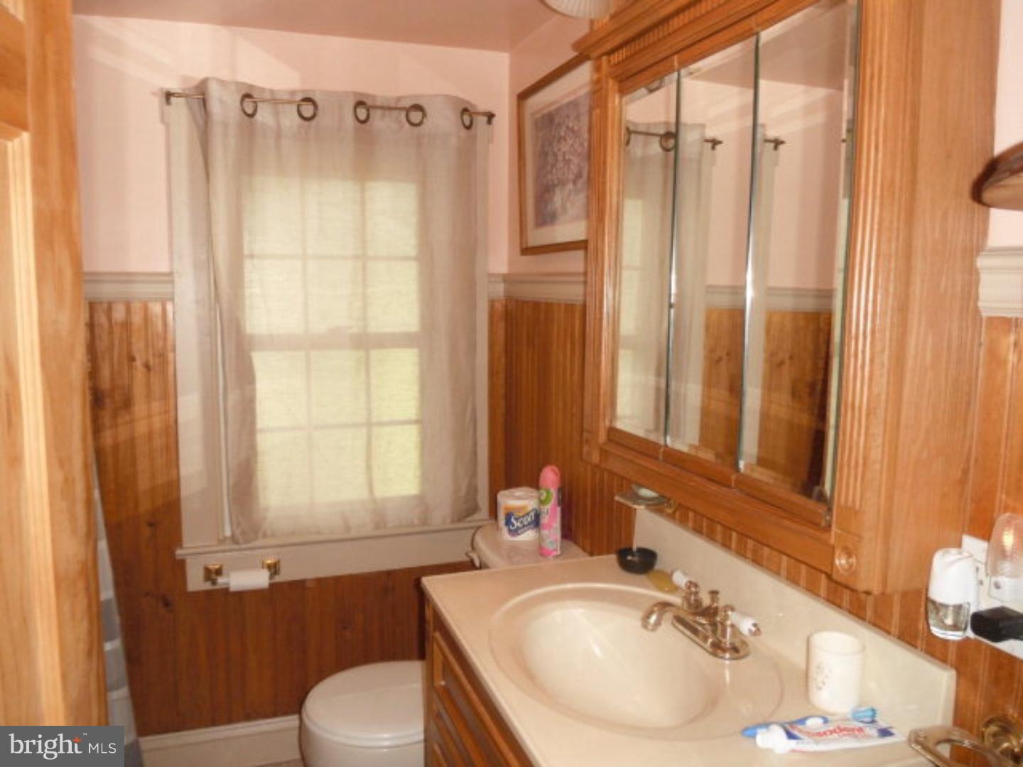 808 Rock Road Pine Grove, PA 17963 - Photo 11 of 12 Bathroom