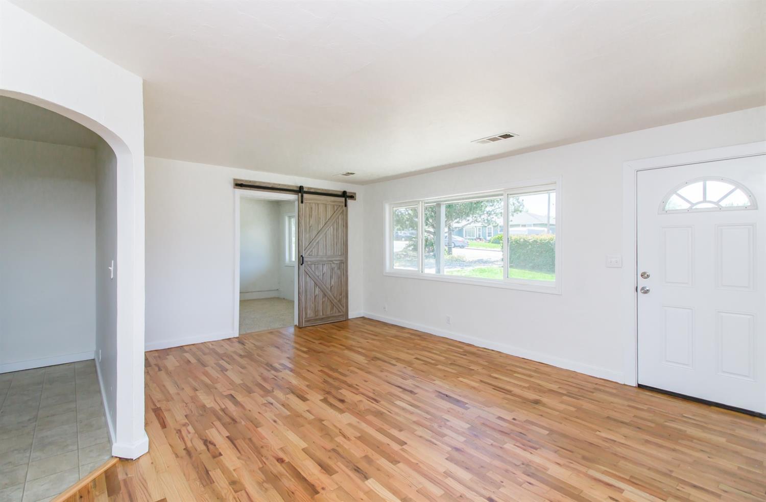 1519 Roberts Road Medford, OR 97504 - Photo 5 of 24 Additional Photo