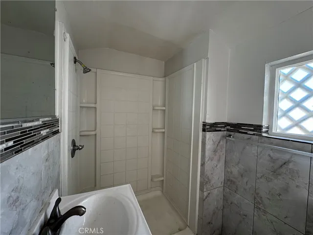 $1,550 | 4036 4th Street, Riverside, CA 92501