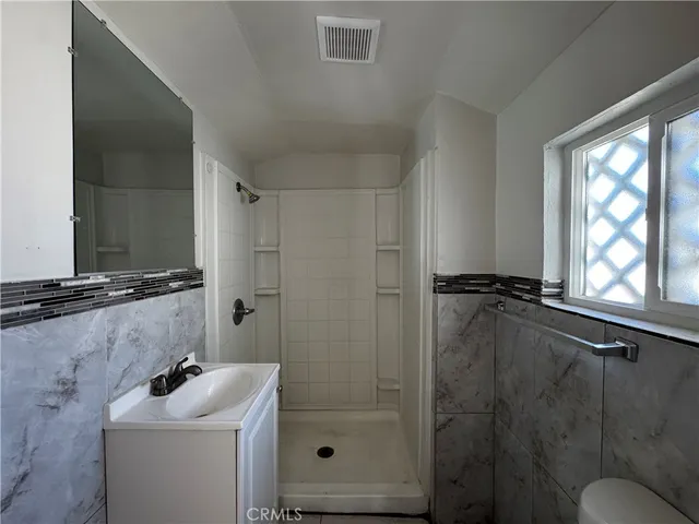 $1,550 | 4036 4th Street, Riverside, CA 92501