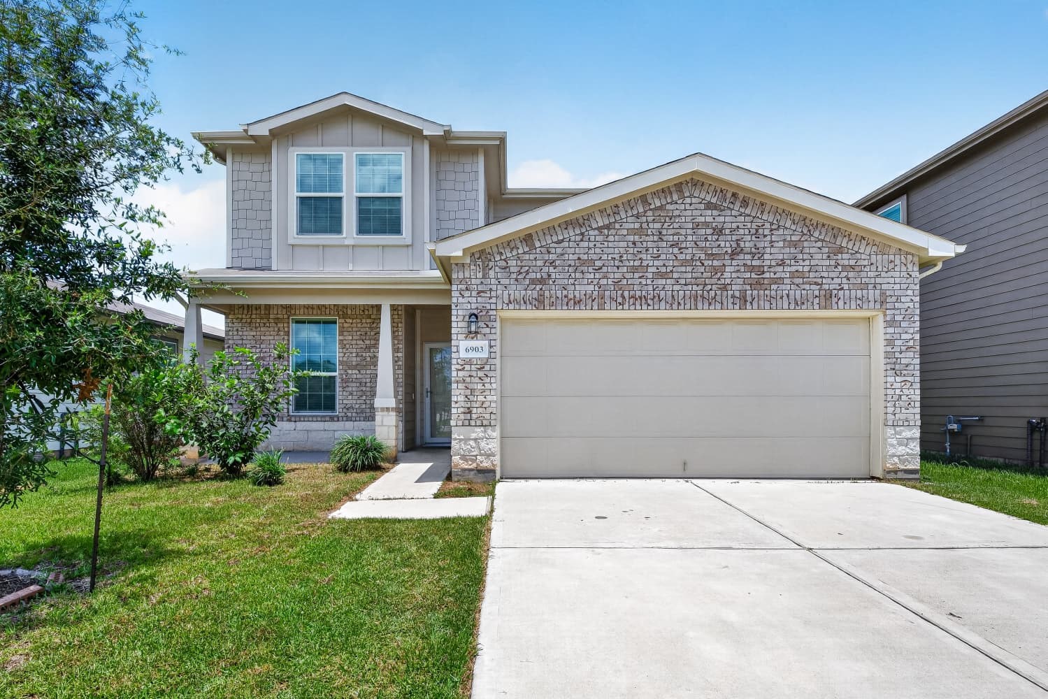 6903 Hobby Wind Ridge Drive Houston, TX 77075 - Photo 1 of 34