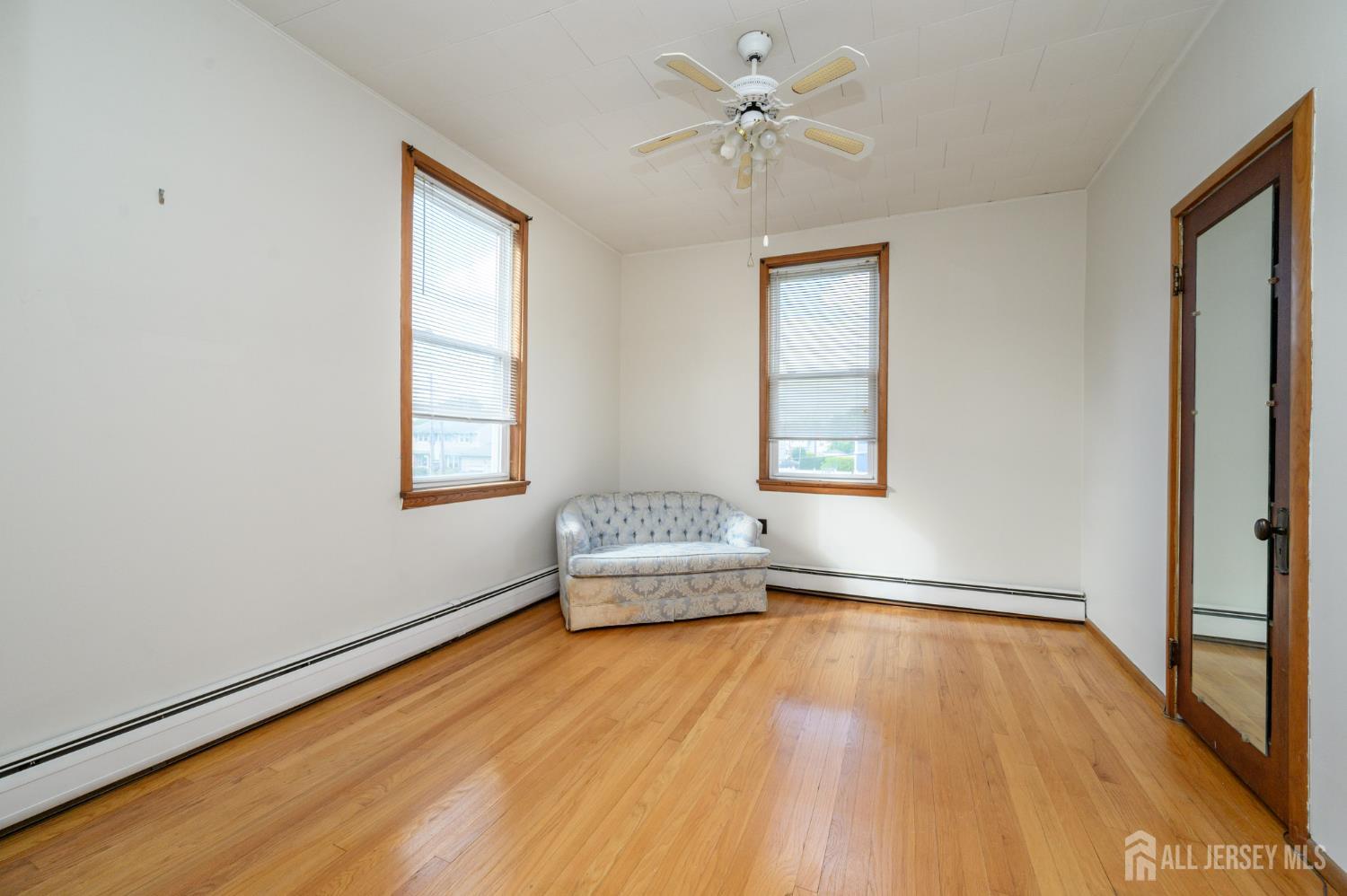 1120 Madison Hill Road Clark, NJ 07066 - Photo 24 of 51