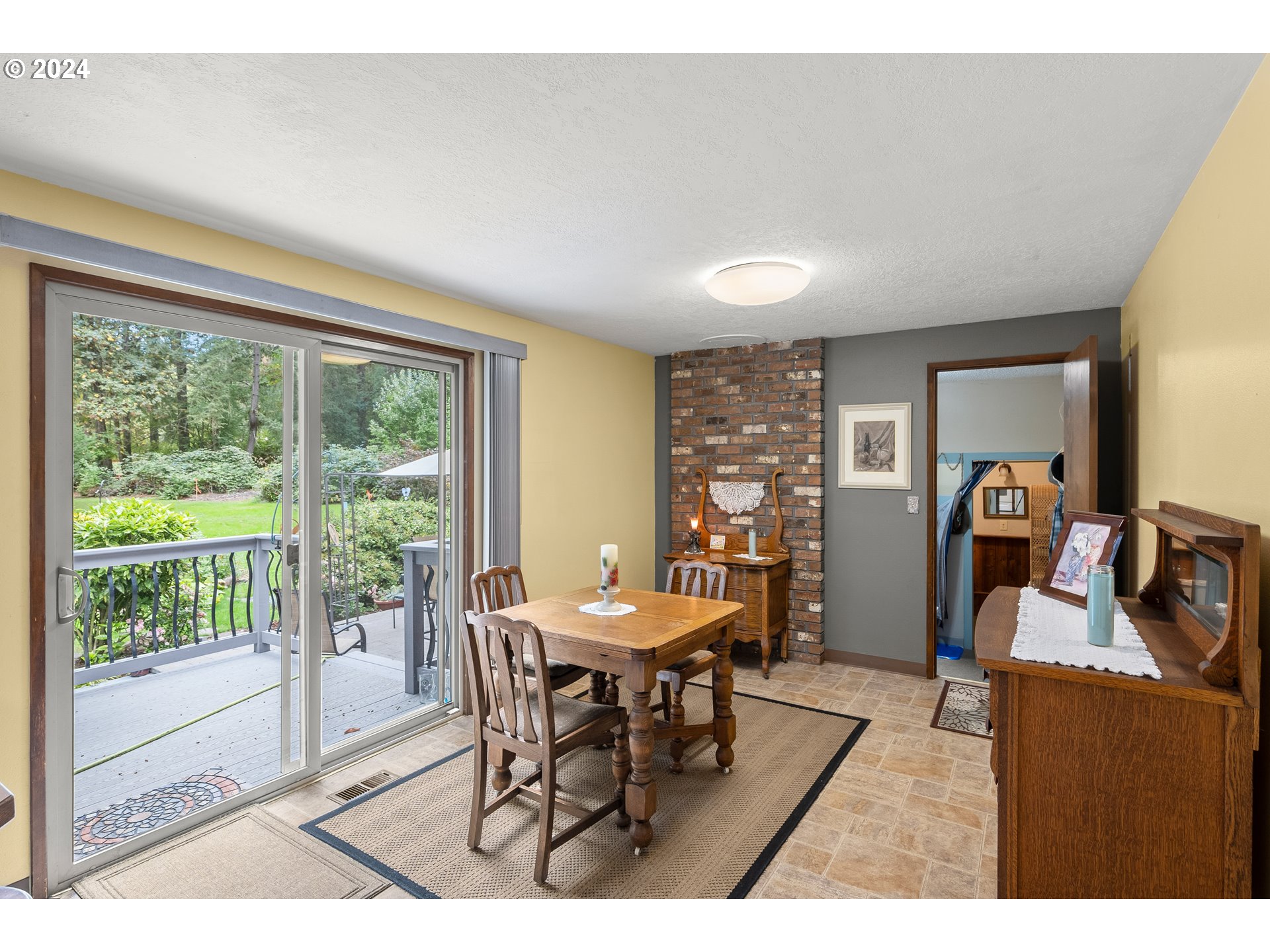 17464 South Bradley Road Oregon City, OR 97045 - Photo 8 of 26 Dining Room