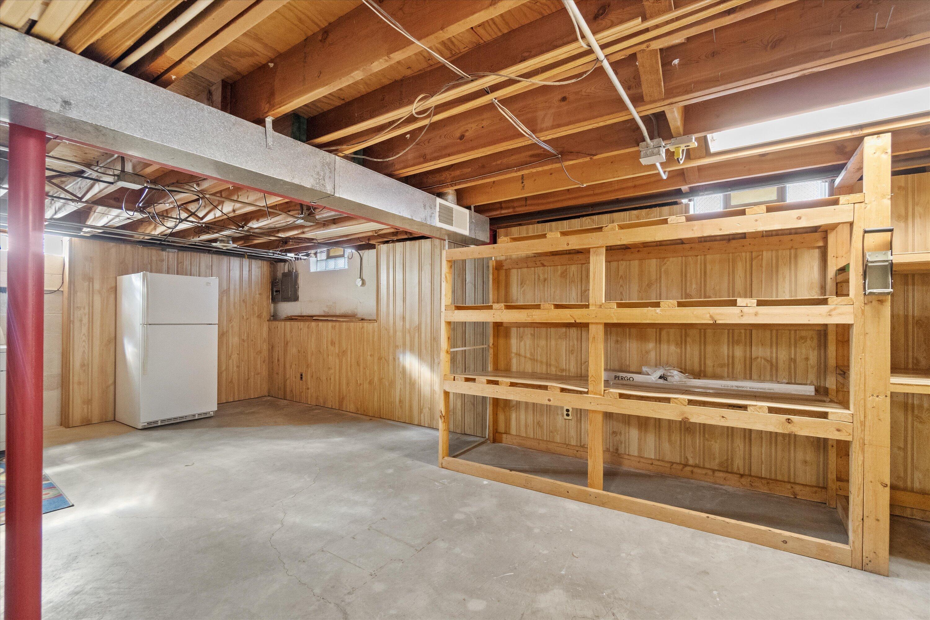 4739 South 23rd Street Milwaukee, WI 53221 - Photo 20 of 23 Laundry Room