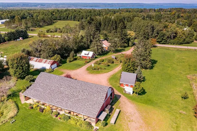 $725,000 | 60445 Summit Road West, Ashland, WI 54806