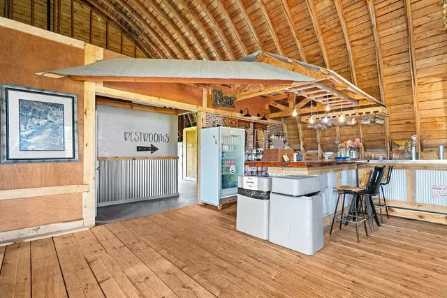 $725,000 | 60445 Summit Road West, Ashland, WI 54806