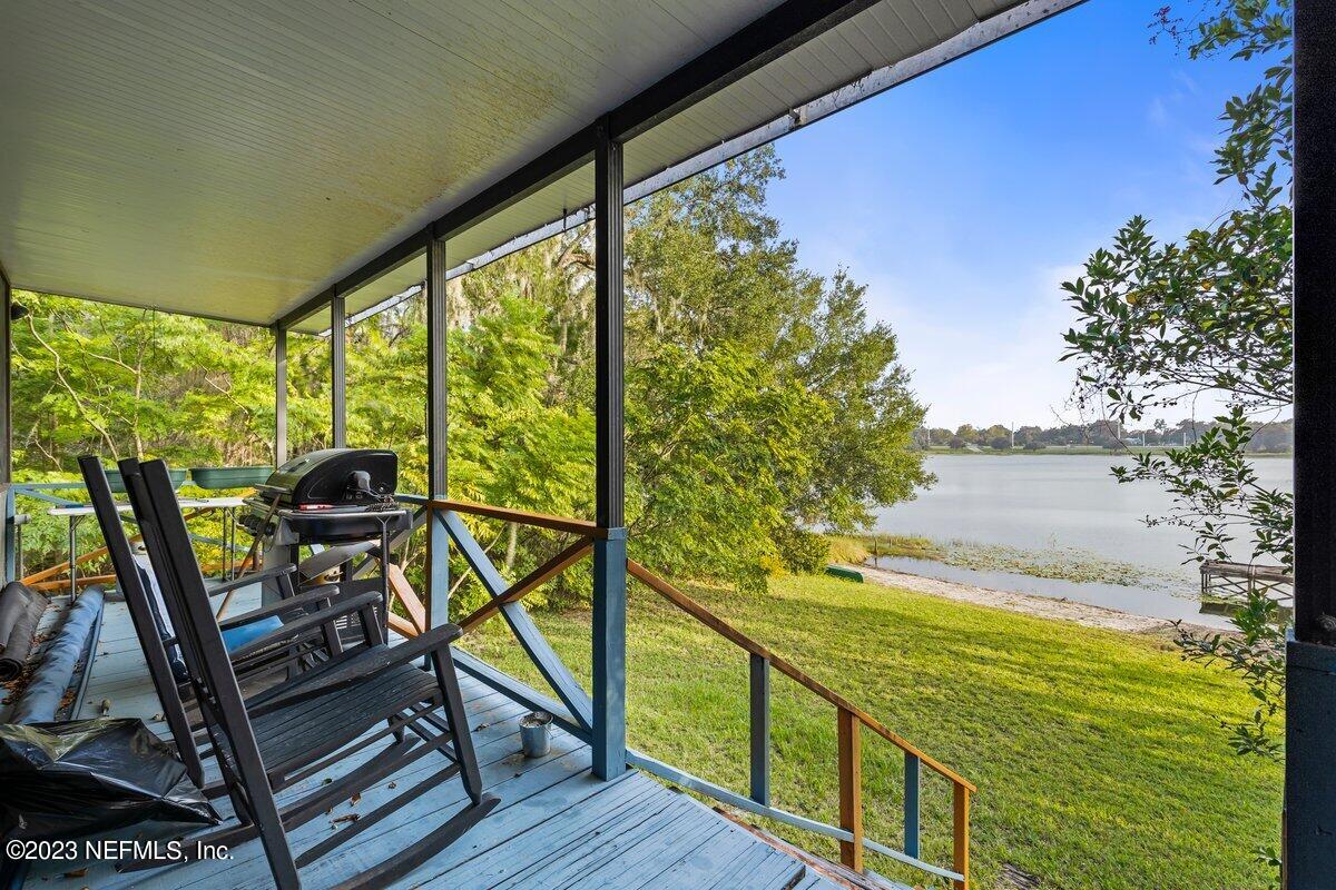 107 Chipco Way Interlachen, FL 32148 - Photo 12 of 50 FY3A5538