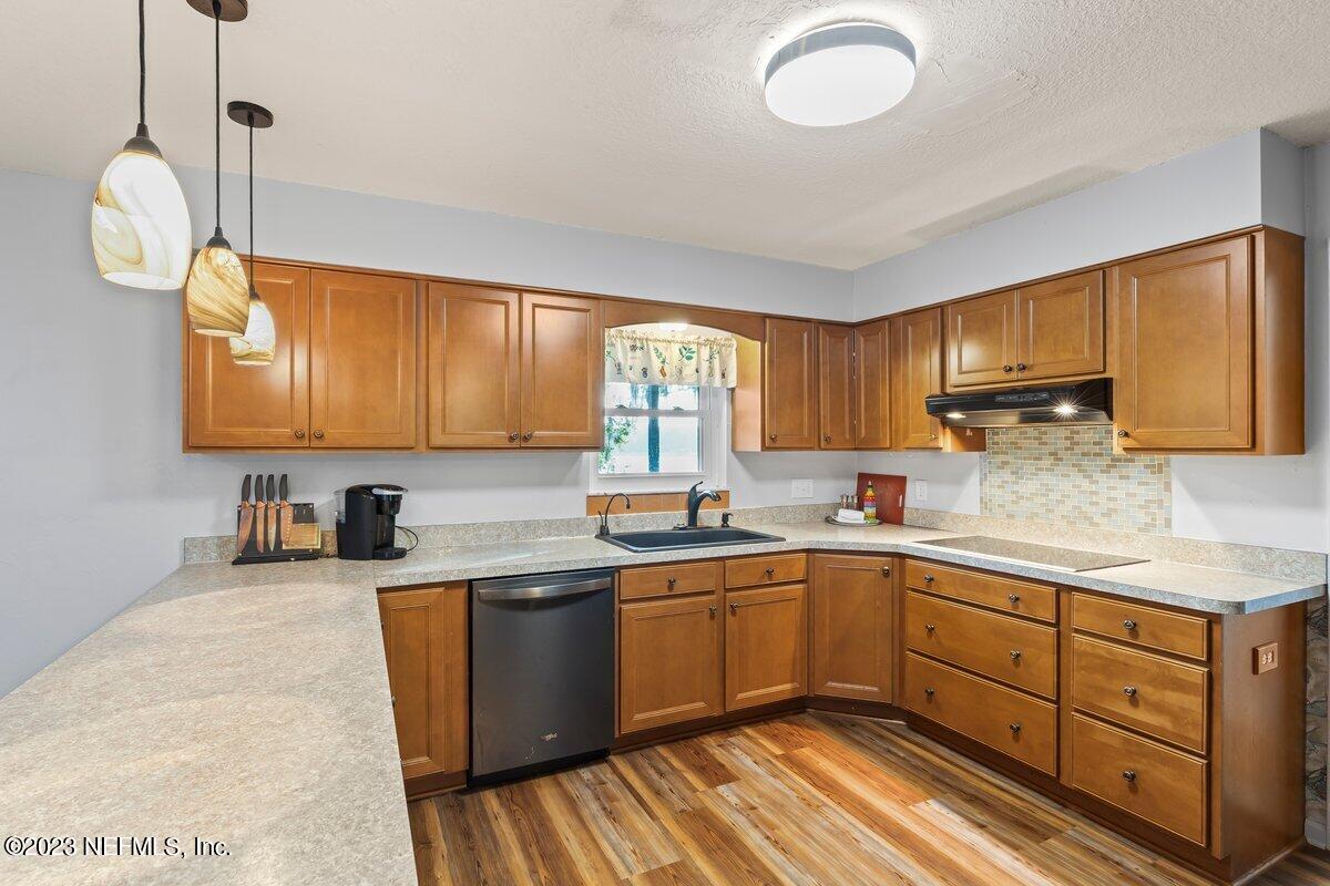 107 Chipco Way Interlachen, FL 32148 - Photo 20 of 50 FY3A5469