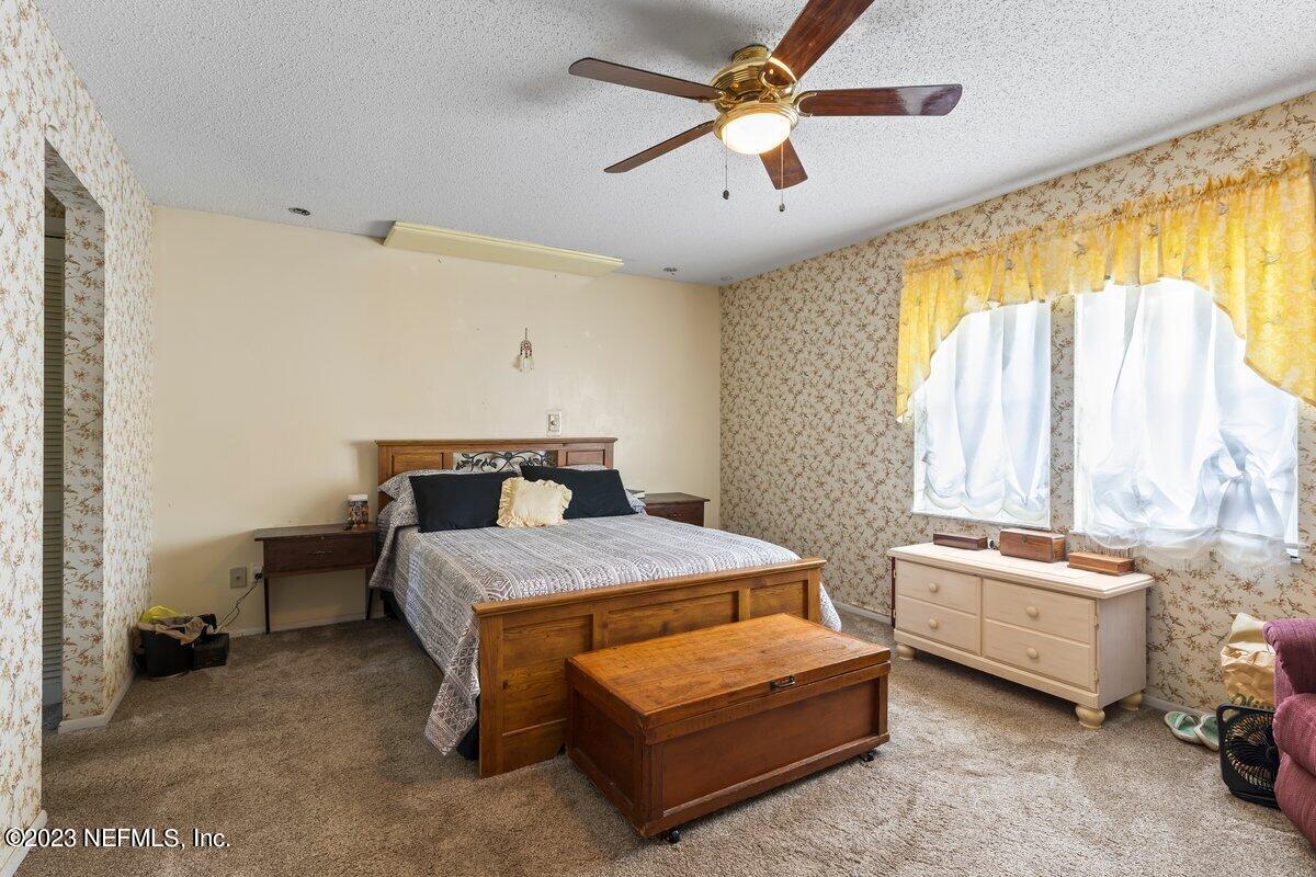 107 Chipco Way Interlachen, FL 32148 - Photo 33 of 50 FY3A5394