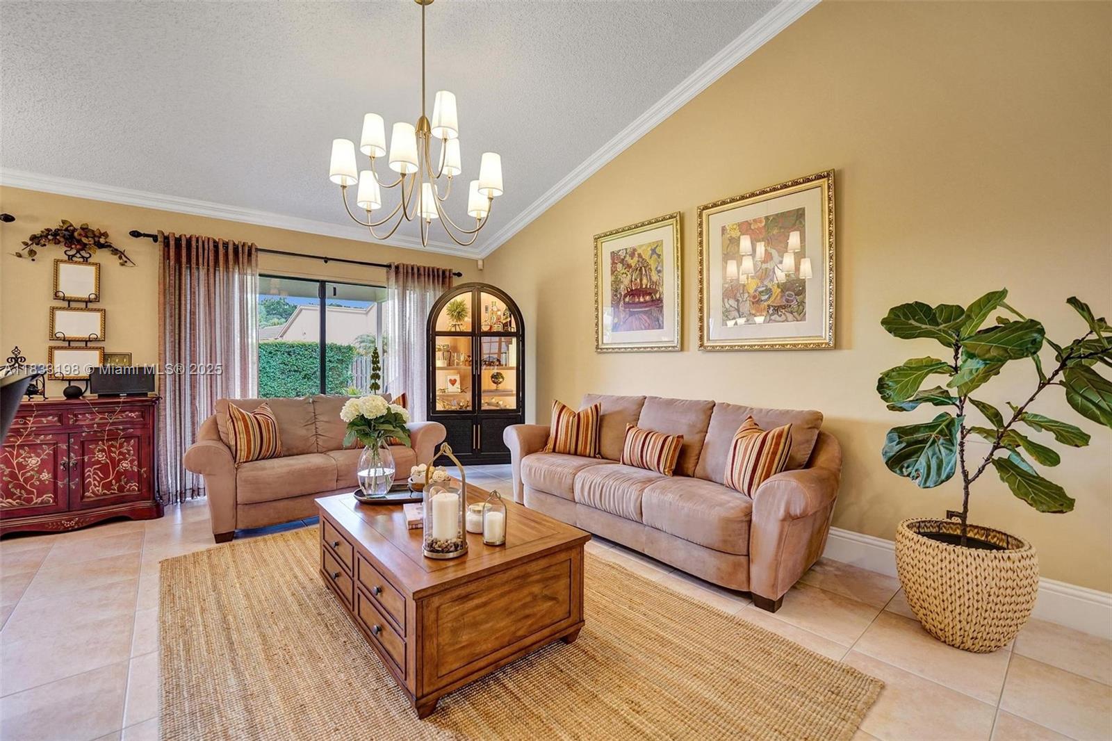 9215 Southern Orchard Road South Davie, FL 33328 - Photo 13 of 39