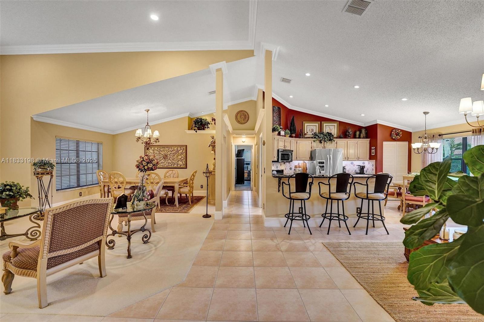 9215 Southern Orchard Road South Davie, FL 33328 - Photo 17 of 39