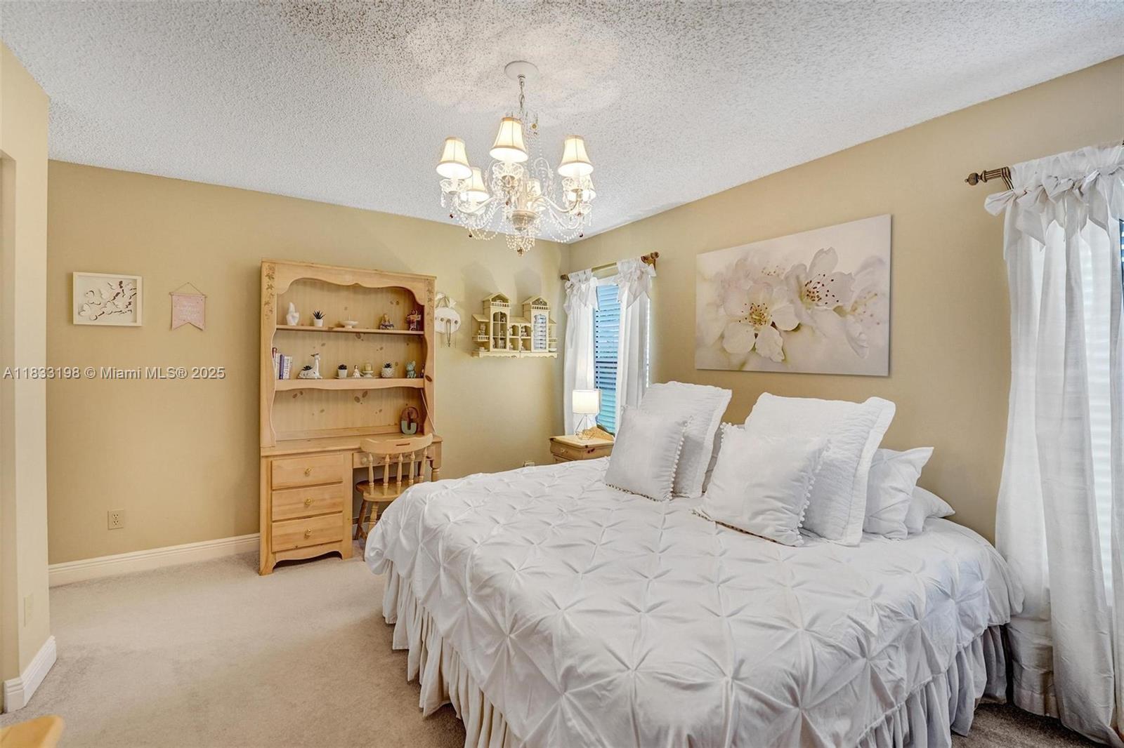 9215 Southern Orchard Road South Davie, FL 33328 - Photo 27 of 39