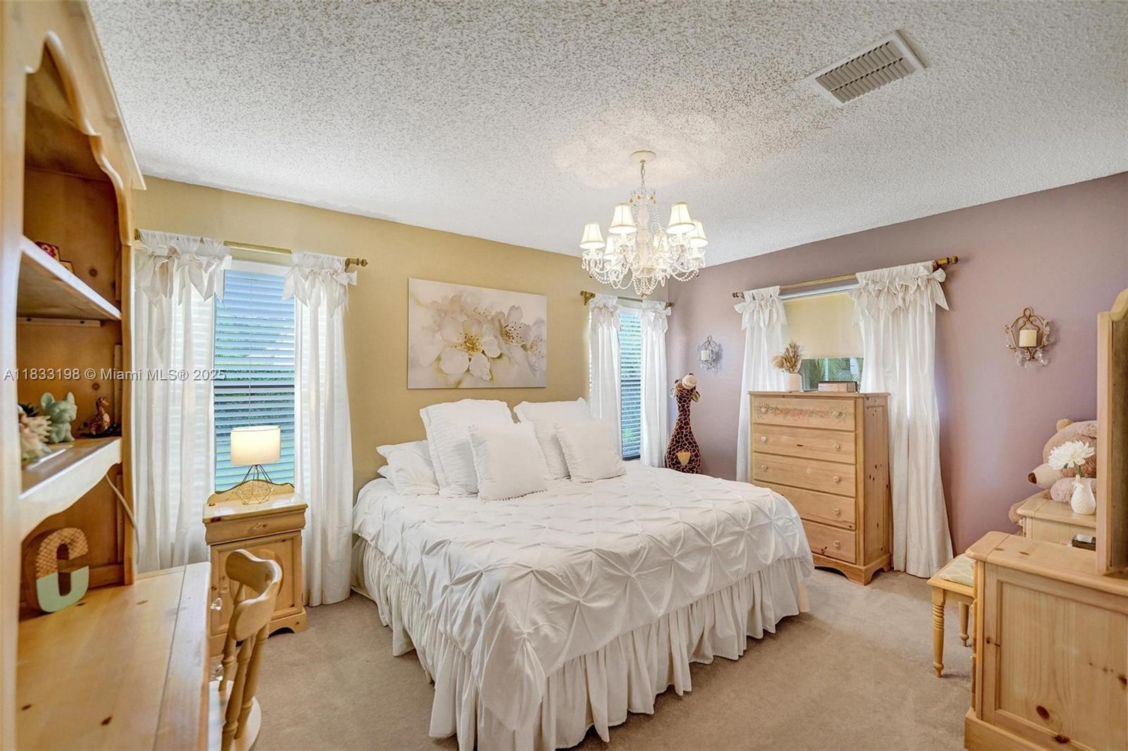 9215 Southern Orchard Road South Davie, FL 33328 - Photo 28 of 39