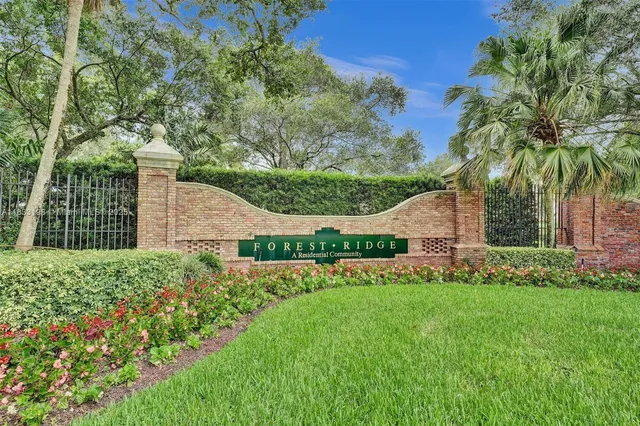$831,000 | 9215 Southern Orchard Road South, Davie, FL 33328