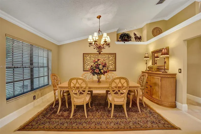 $831,000 | 9215 Southern Orchard Road South, Davie, FL 33328