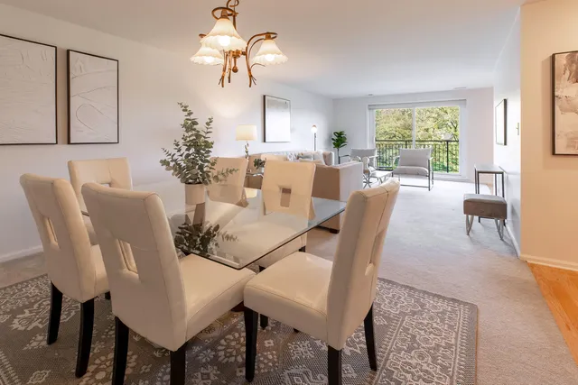 $324,490 | 701 Lake Hinsdale Drive, Unit 306, Willowbrook, IL 60527