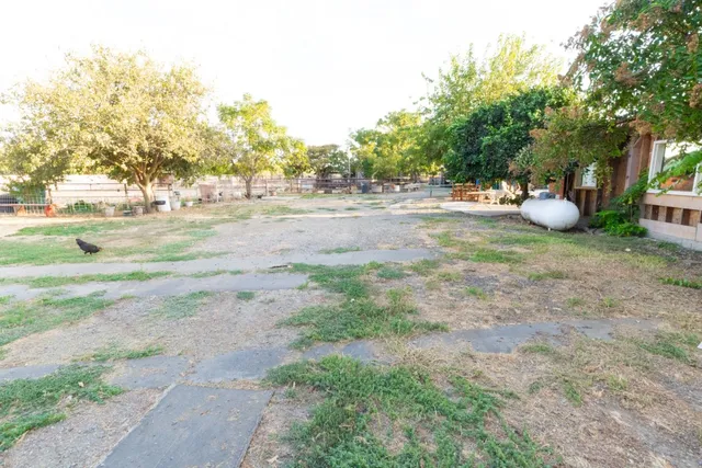 $650,000 | 10475 East Mission Avenue, Le Grand, CA 95333