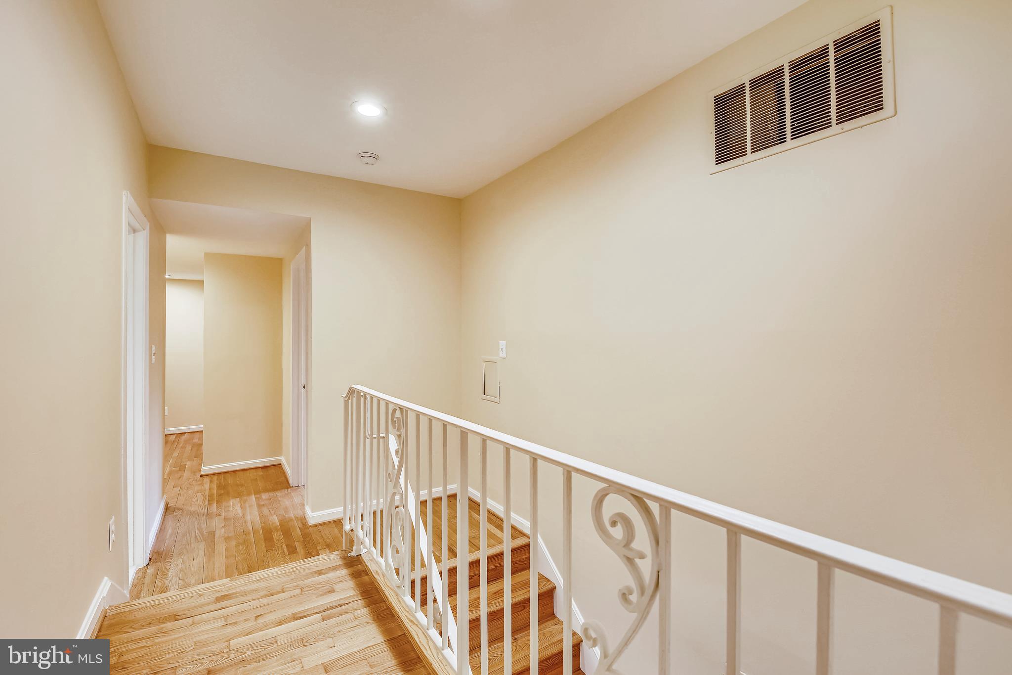 12417 Over Ridge Road Potomac, MD 20854 - Photo 17 of 44 Separate Staircase leading to Master